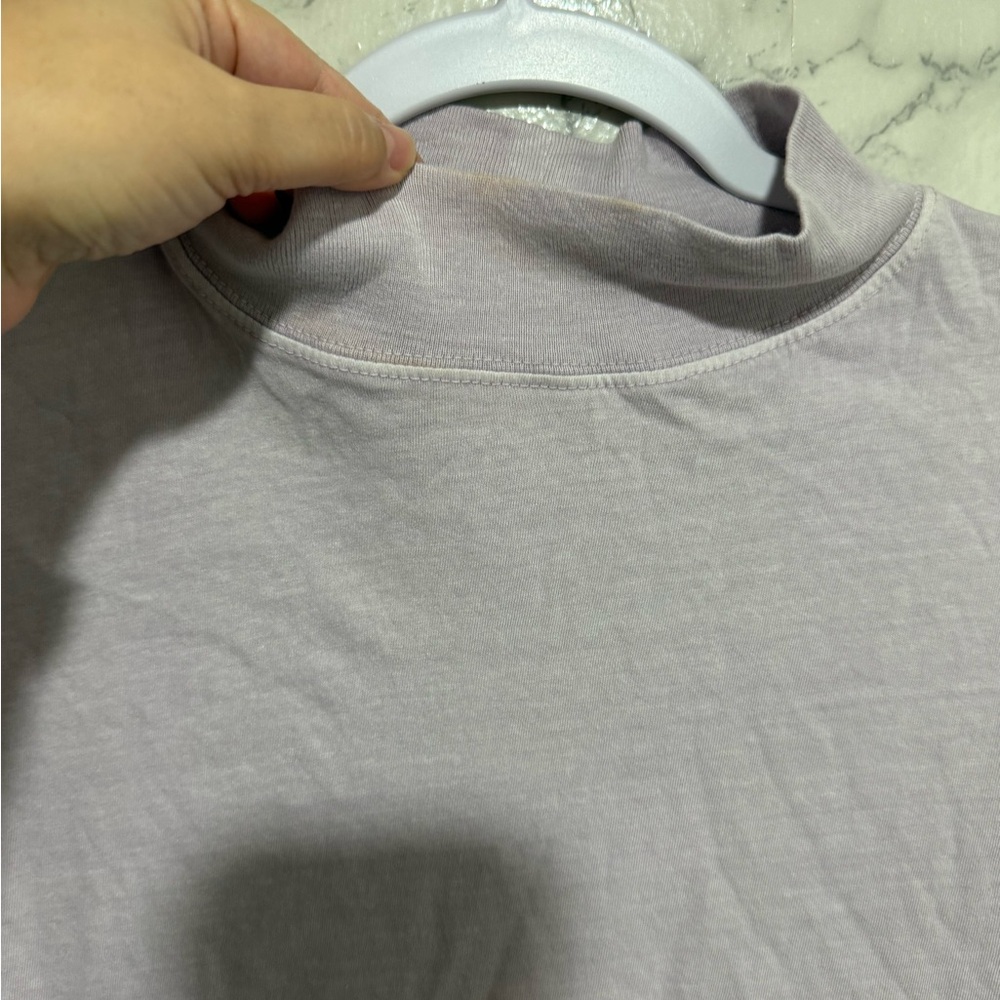 NEW We The Free Light Purple Mock Neck Tee S - Picture 5 of 9